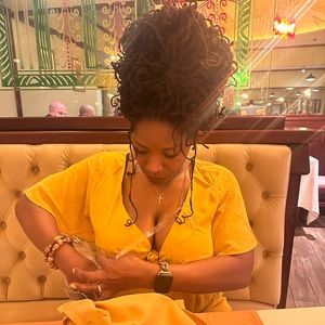 Meet your Posher, Allison